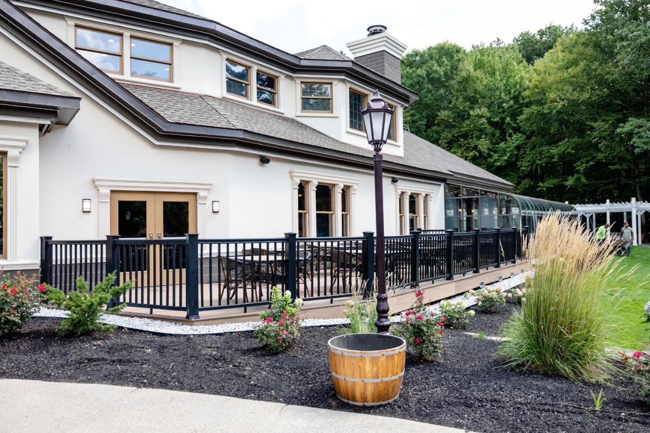 Chateau Merrimack Hotel & Spa Tyngsboro Exteriér fotografie